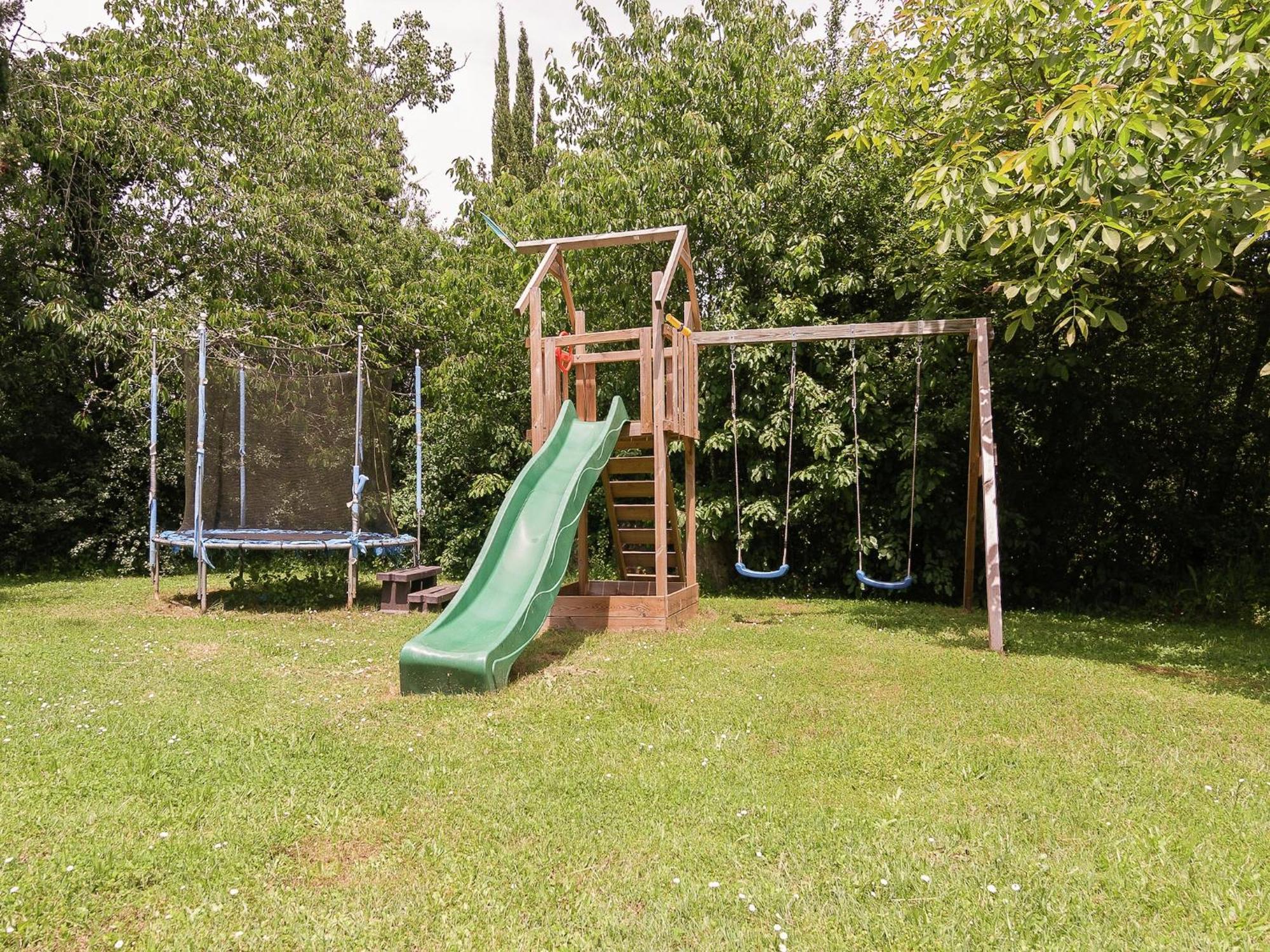 Cottage In Les Eyzies De Tayac Sireuil With Pool Meyrals Екстериор снимка