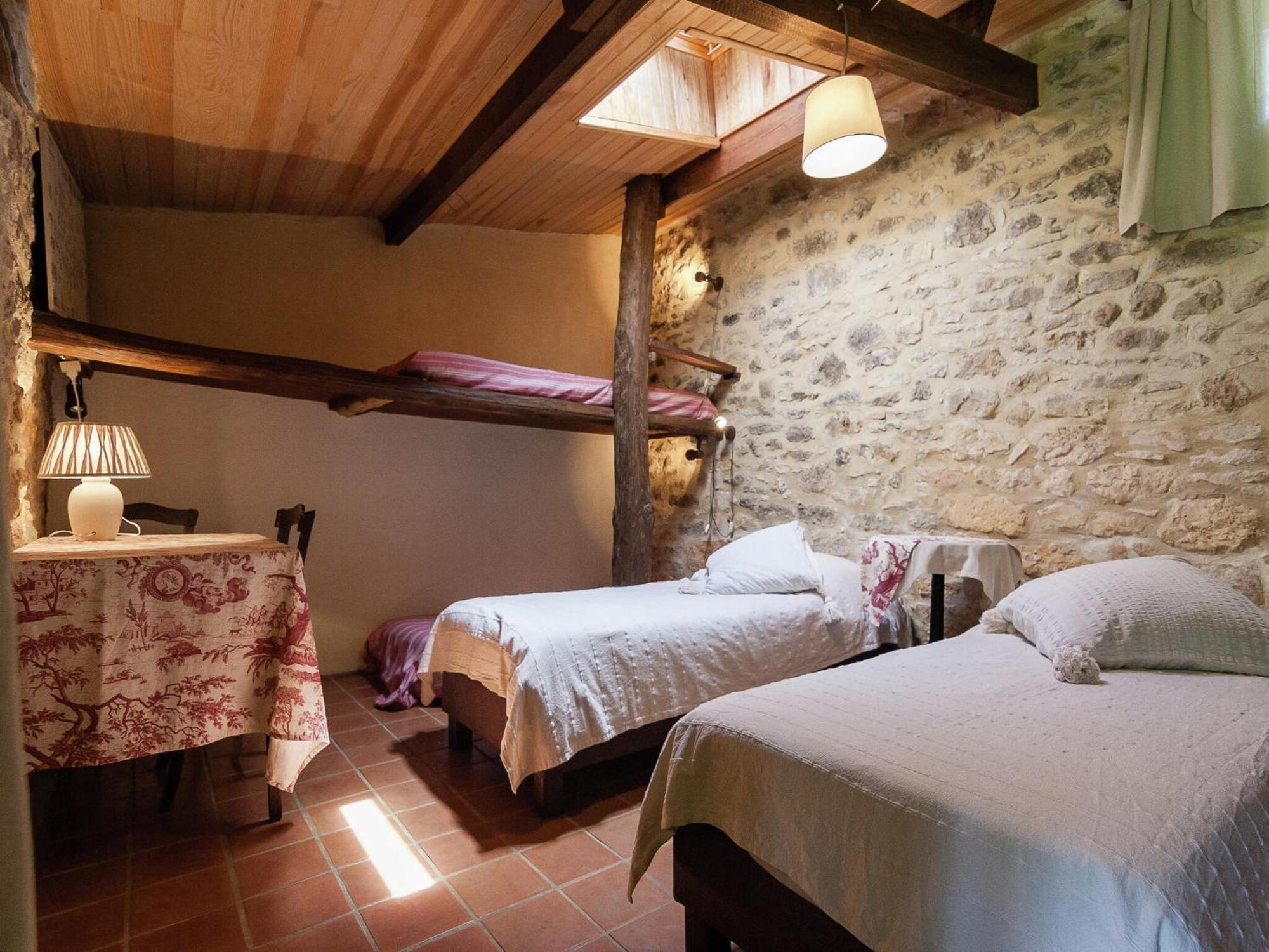 Cottage In Les Eyzies De Tayac Sireuil With Pool Meyrals Екстериор снимка