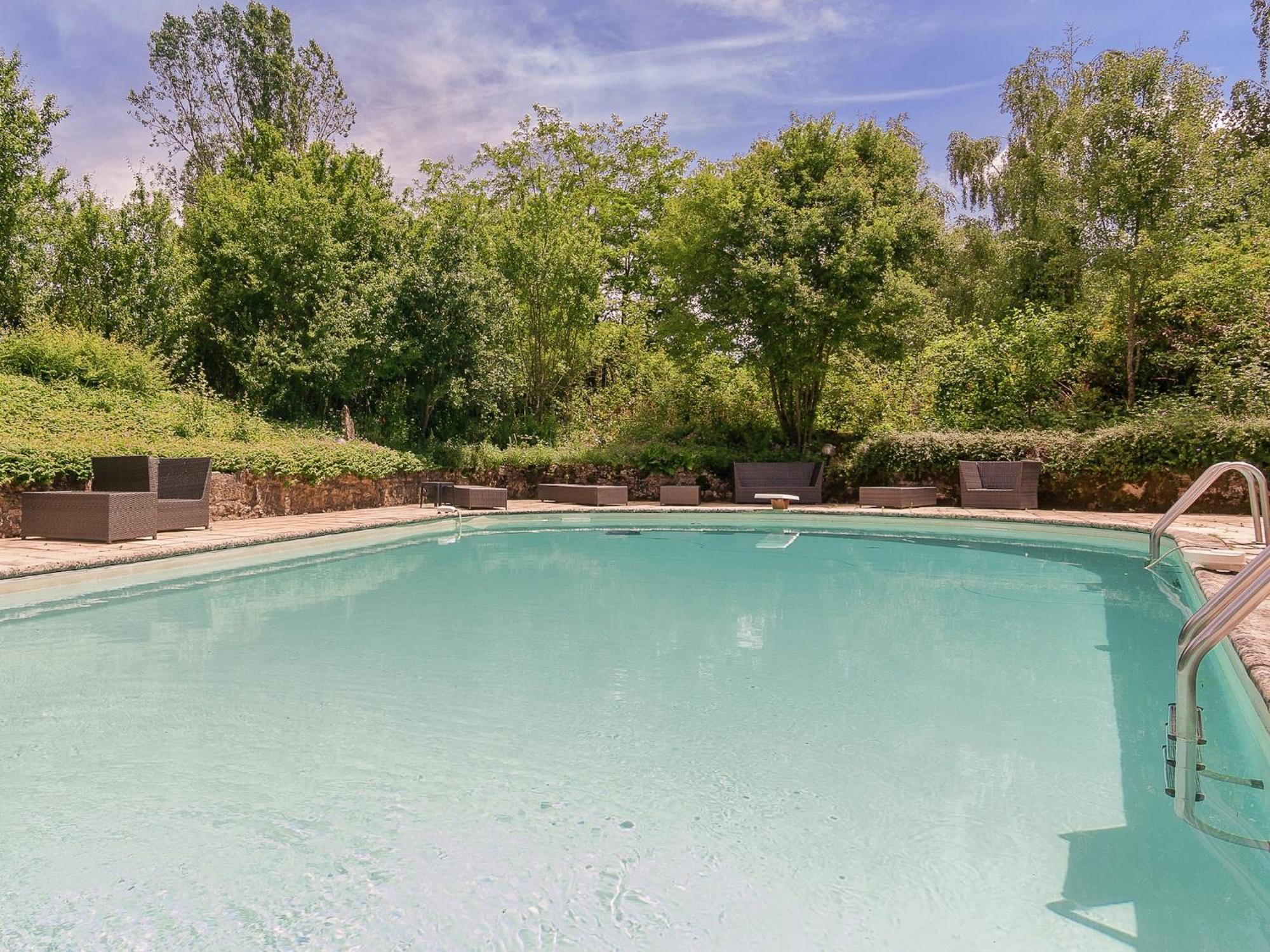 Cottage In Les Eyzies De Tayac Sireuil With Pool Meyrals Екстериор снимка